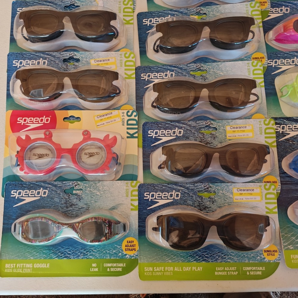 Lot of 30 Sealed Speedo Kids Goggles Sz 3-6 Party Favors Birthday Swim Party - Picture 3 of 6